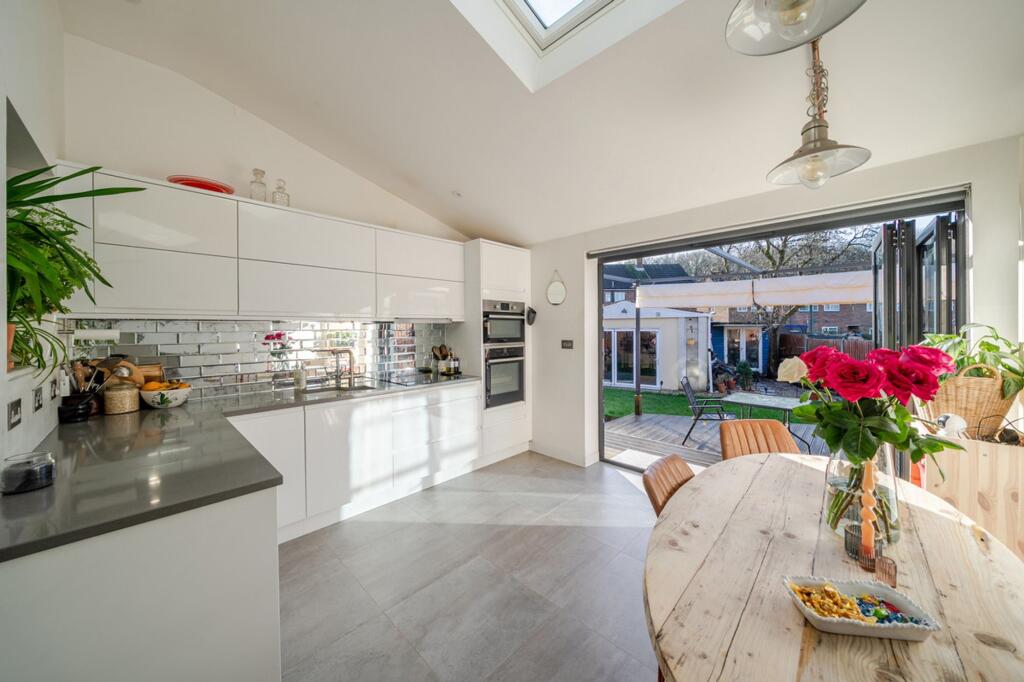 Main image of property: Gosforth Path, Watford, WD19