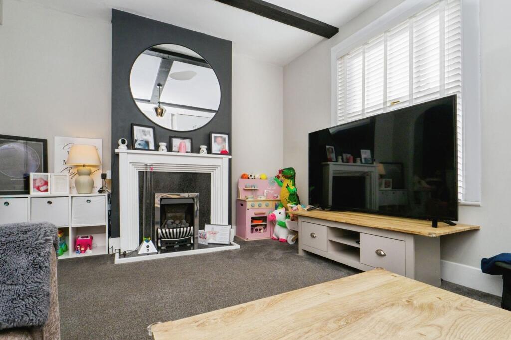 House in Dover - View 4