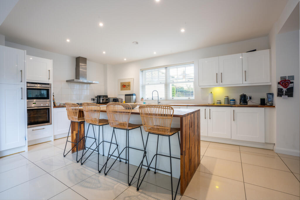 Additional image 14 of Brudenell Avenue, Canford Cliffs, Poole, Dorset, BH13