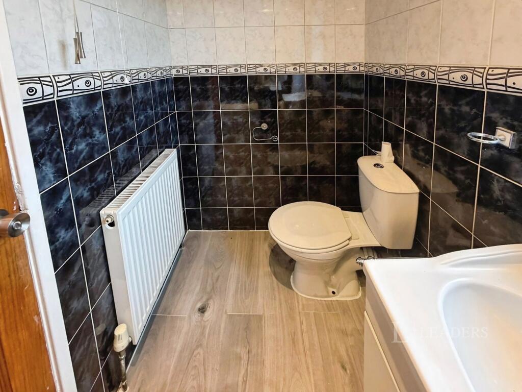 House in Sheffield, Woodthorpe - View 5