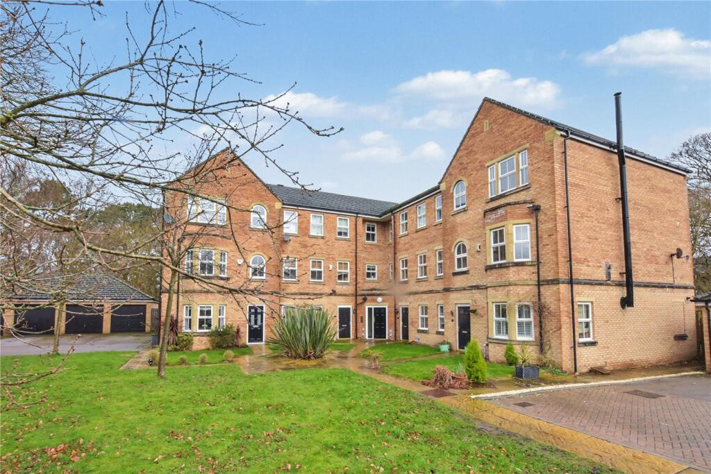 Main image of property: Sandlewood Court, Meanwood, Leeds, West Yorkshire
