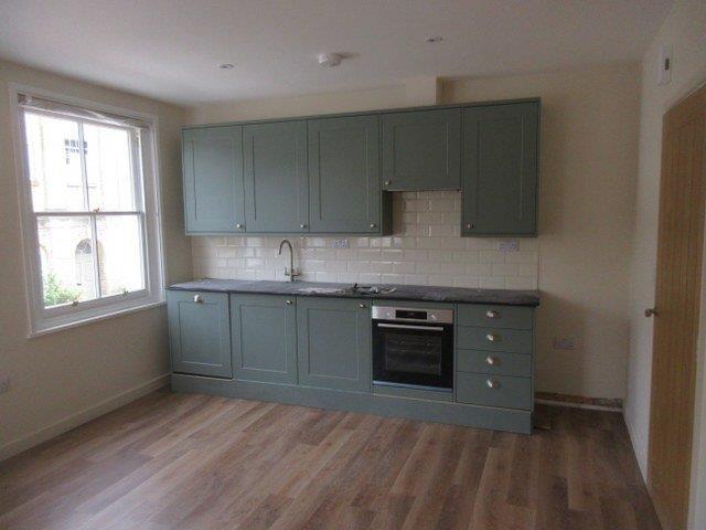 Apartment in Oxford - View 5