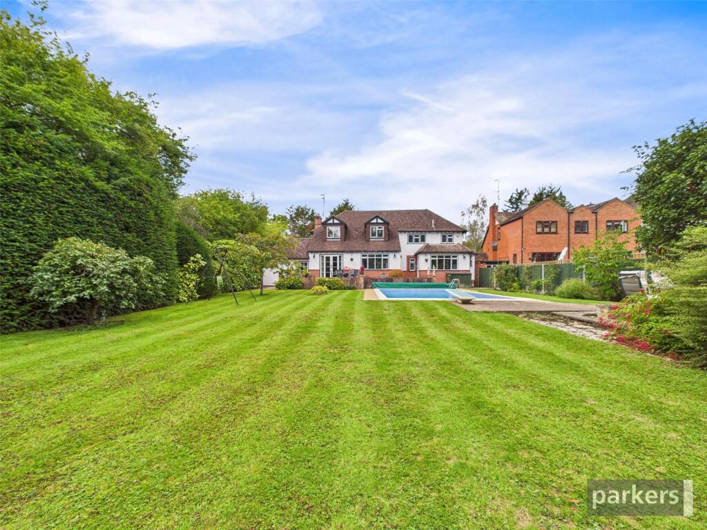 Main image of property: Loddon Bridge Road, Woodley, Reading, Berkshire, RG5
