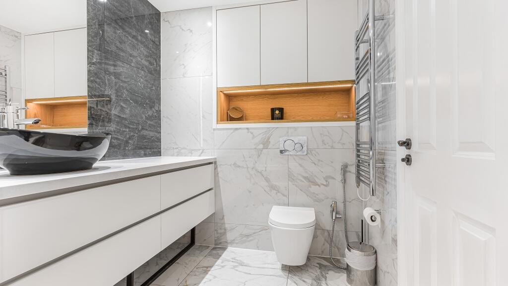 Additional image 21 of Royal Arch Apartments, Mailbox, Wharfside Street, Birmingham, B1