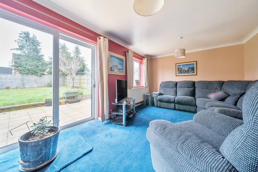 Conway Drive, Flitwick, MK45 photo 3
