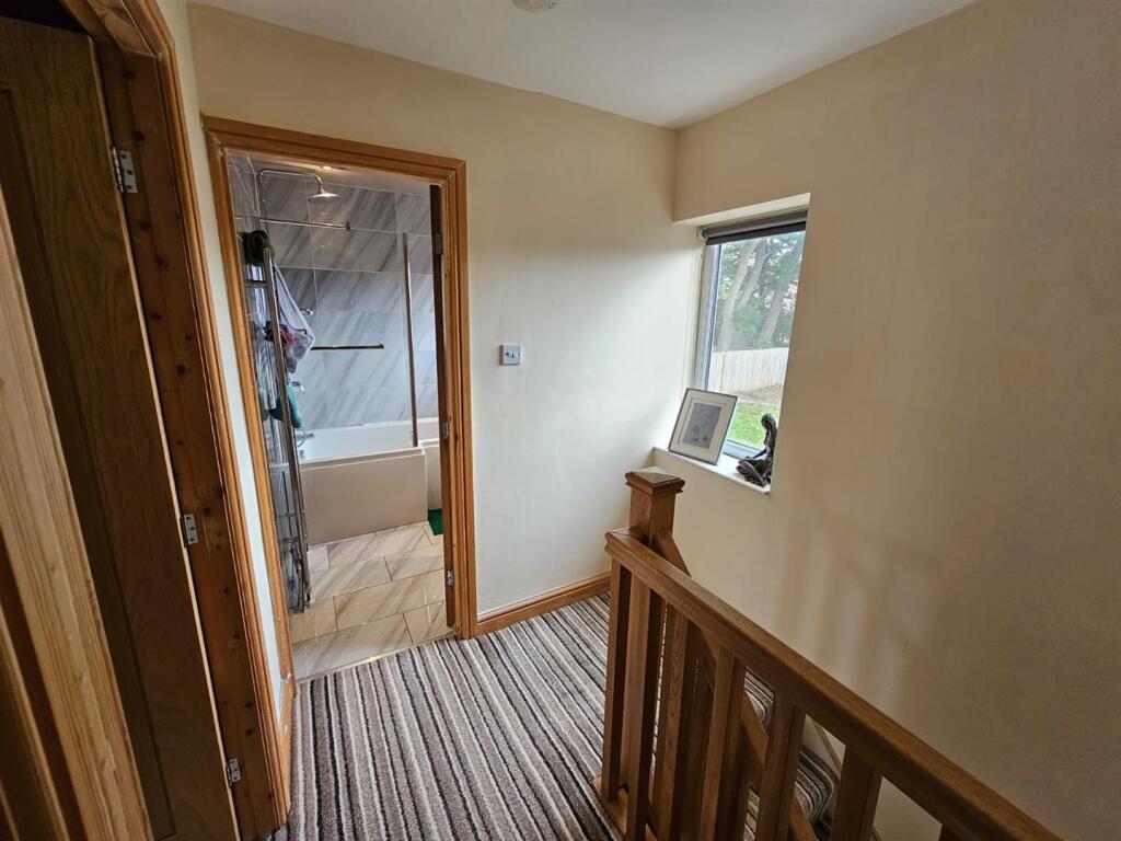 Additional image 7 of Greengates Avenue, Wyke, Bradford