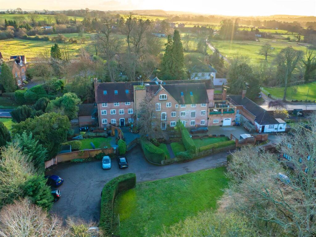 Additional image 22 of Stratford Road, Wootton Wawen, Henley-In-Arden