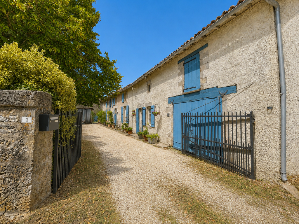 Main image of property: Poitou-Charentes, Deux-Sèvres, Valdelaume
