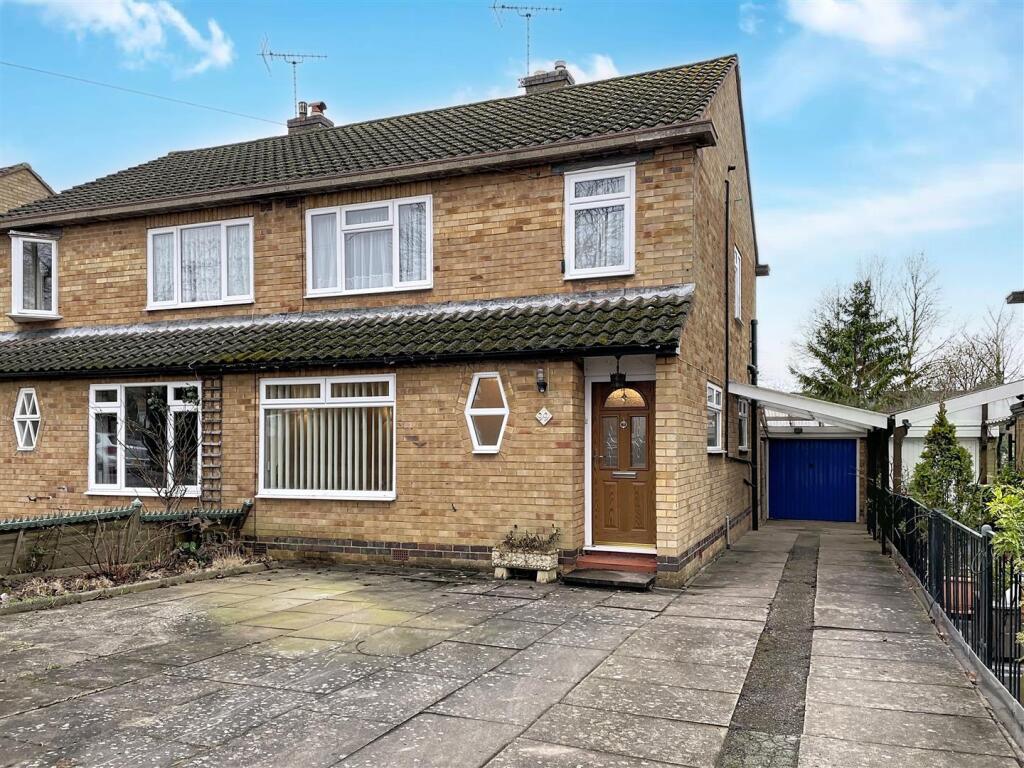 Main image of property: Farmer Ward Road, Kenilworth