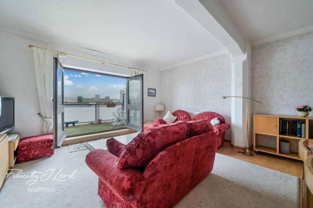 Apartment in London, St. George in the East, Shadwell - More