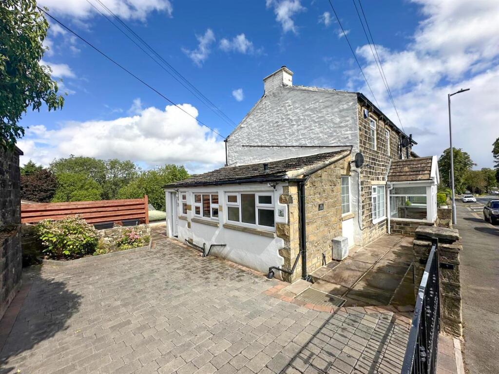 Additional image 24 of Green Head Road, Keighley