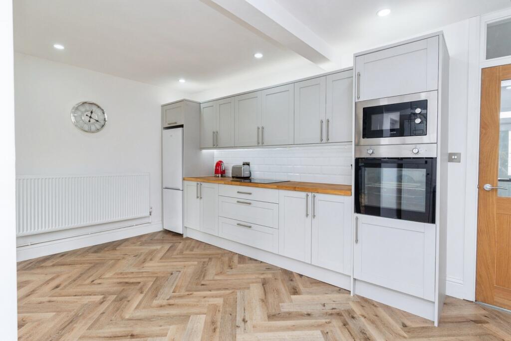 Cookson Avenue, STOKE-ON-TRENT, Staffordshire, ST3 photo 3