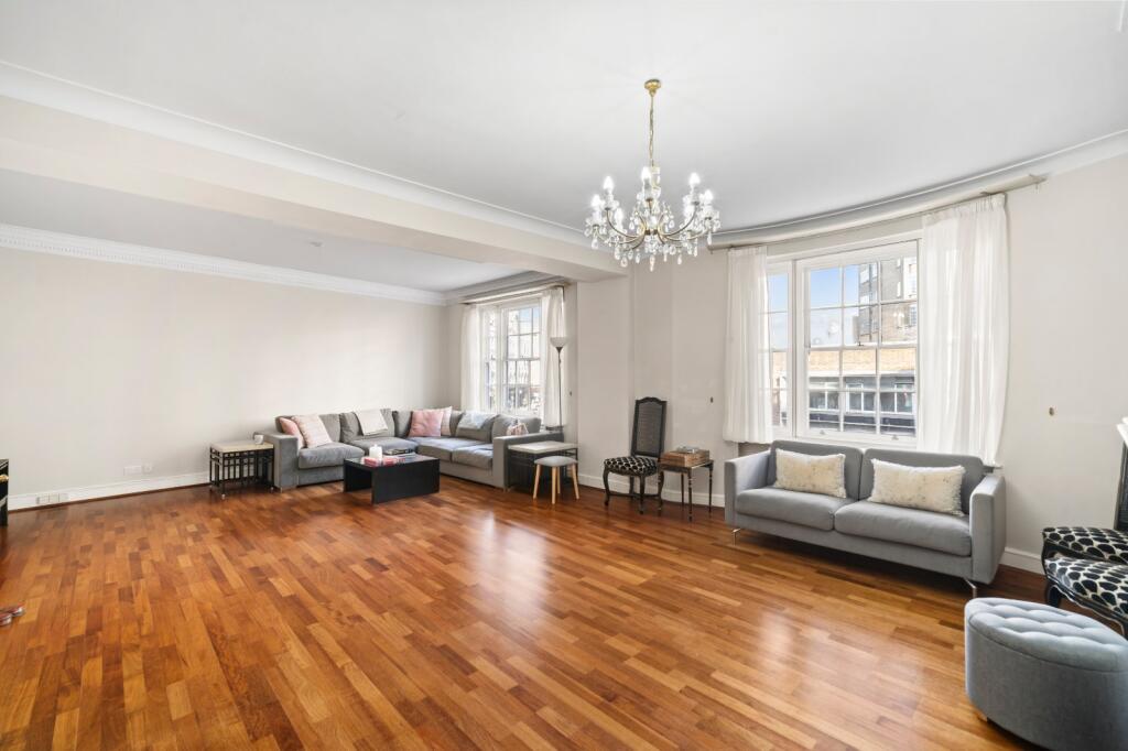 Apartment in London, Royal Borough of Kensington and Chelsea - View 2