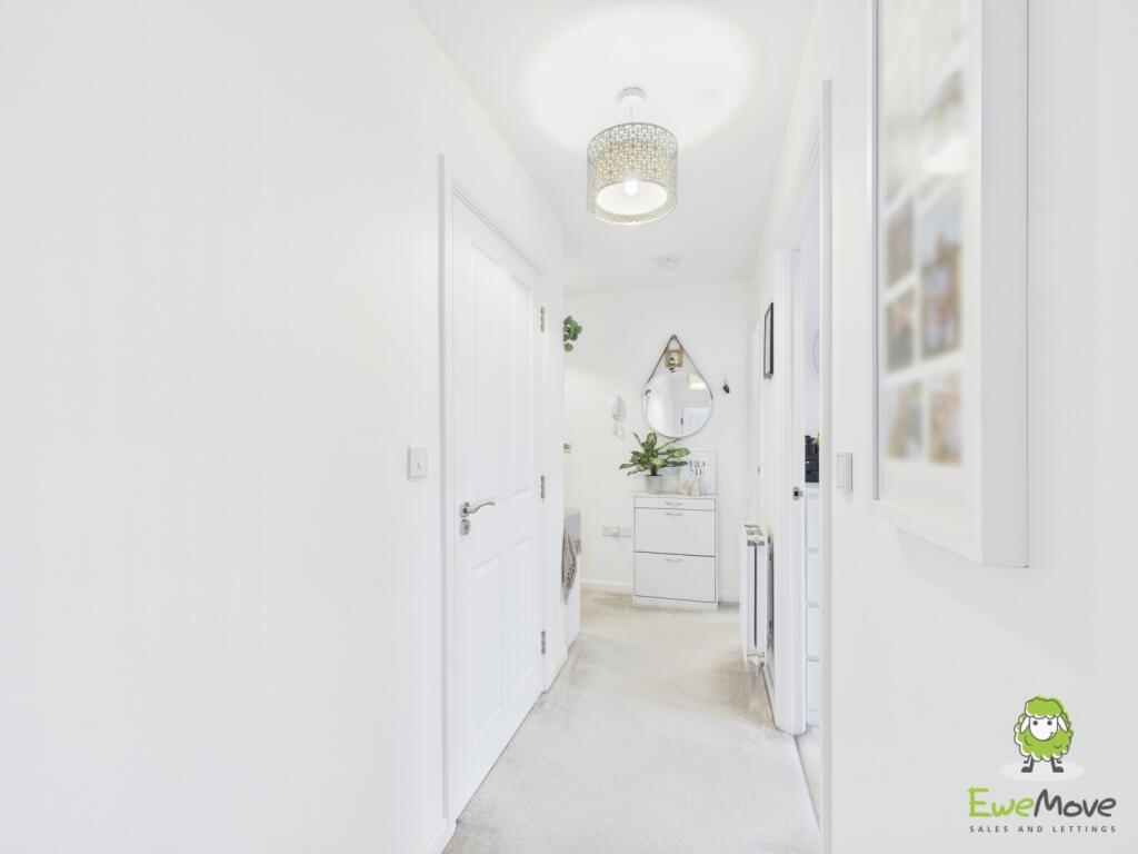 Lambert Court, Basingstoke, RG21 photo 4