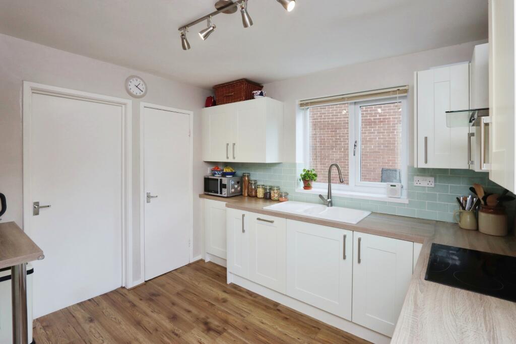 House in Sheffield - View 4