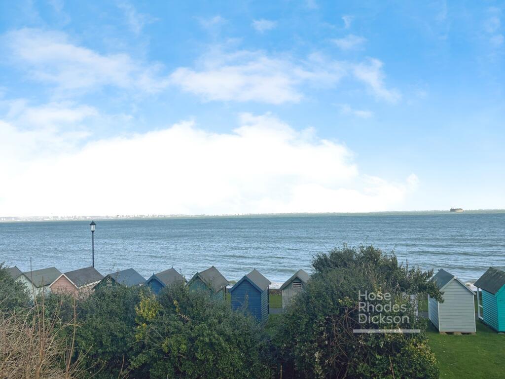 Puckpool Park, Ryde - View 3