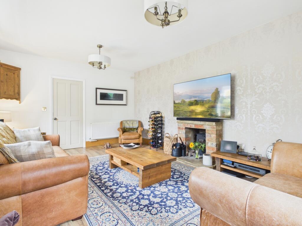 House in Northampton - View 5