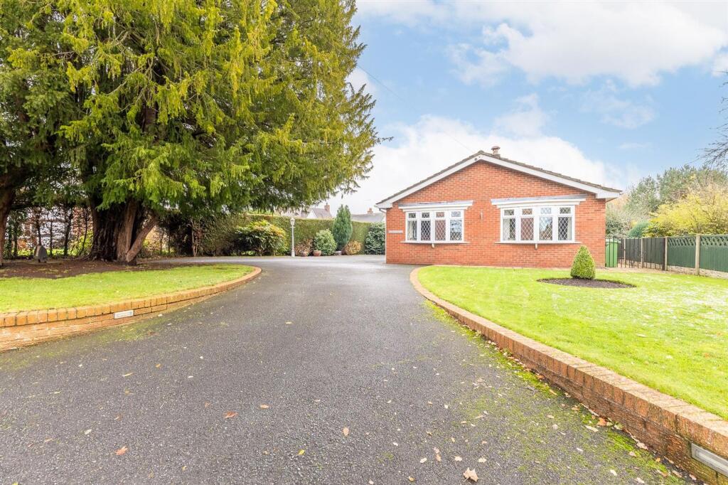 3-bed house on New Road, Wrenbury, CW5, £525,000