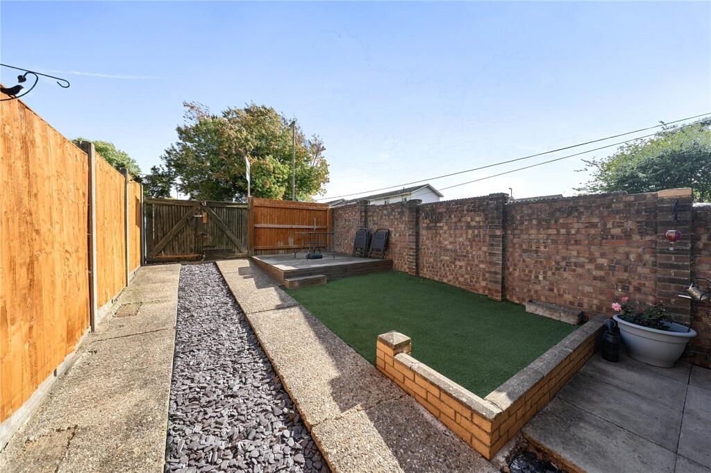 House in Basingstoke and Deane, Basingstoke - View 5