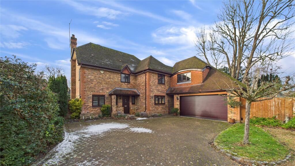 Main image of property: Fairlawn Park, Horsell, Surrey, GU21