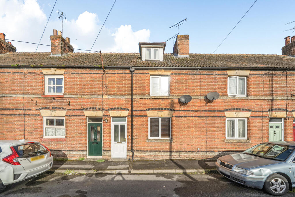Main image of property: Estcourt Crescent, Devizes