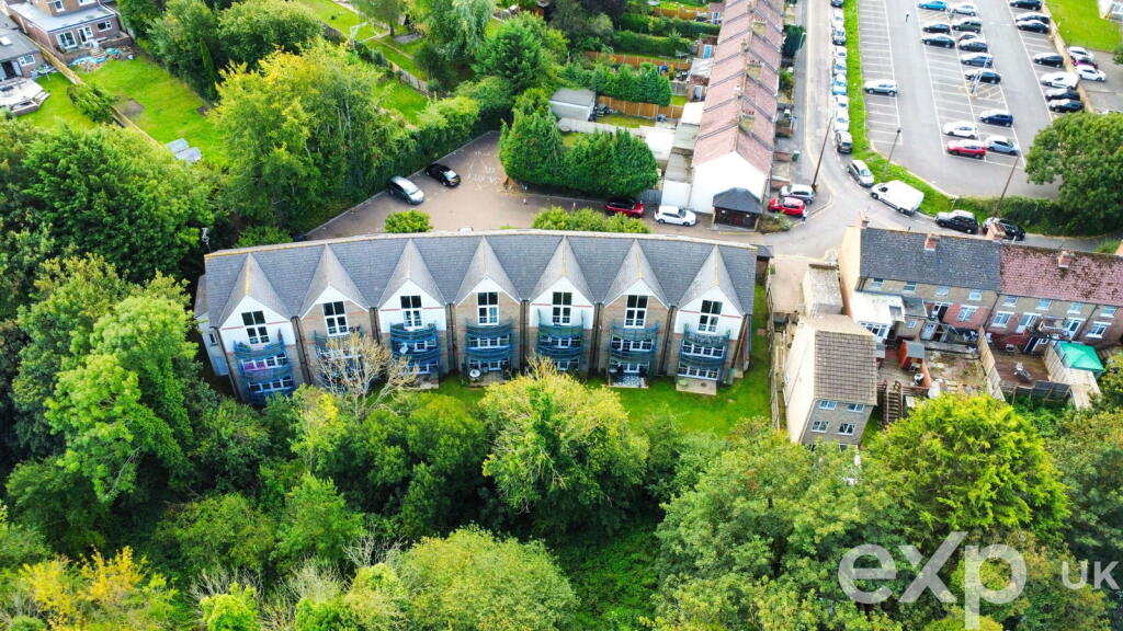 Apartment in Maidstone, Kent - View 5