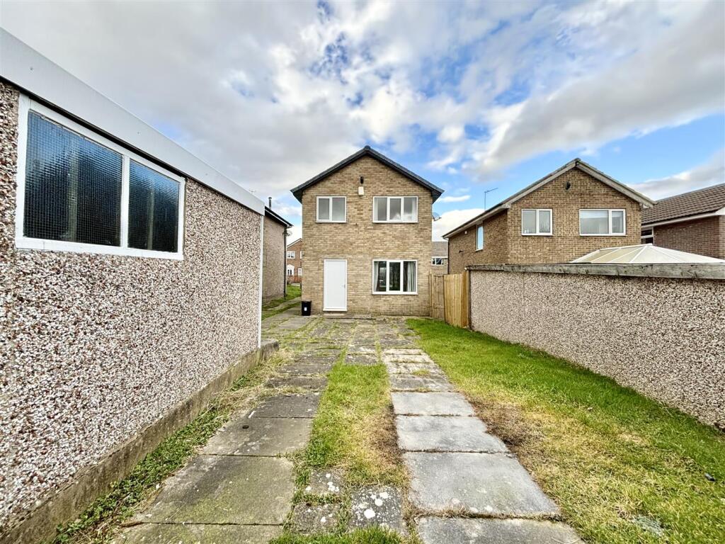 Additional image 16 of Hunters Park Avenue, Clayton, Bradford