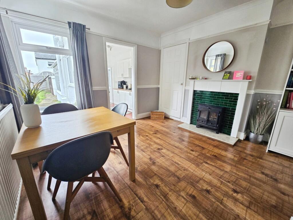 House in Freshwater Bay, New Village - View 2