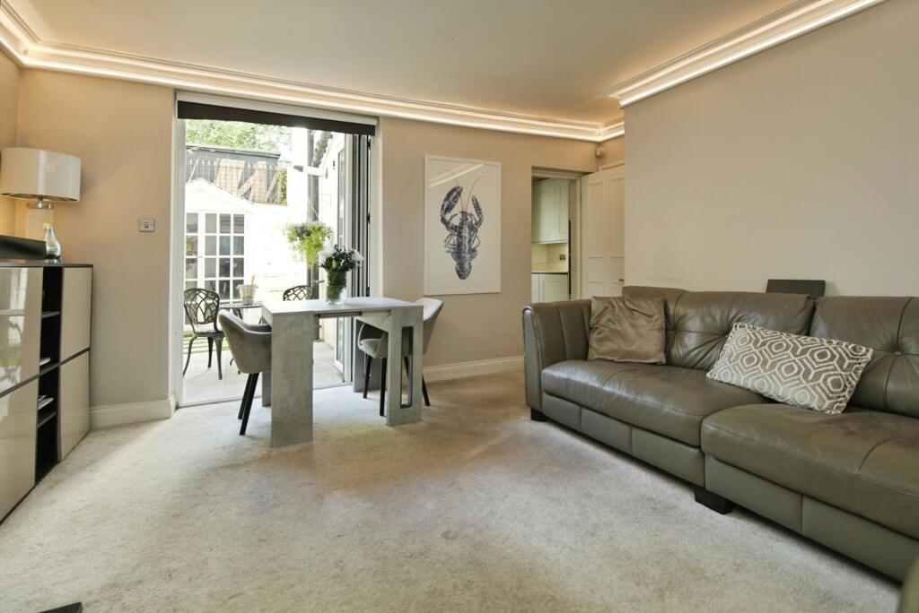 Apartment in Hove, Brighton and Hove - View 5