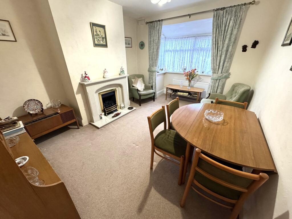 Uplands Road, Willenhall - View 5