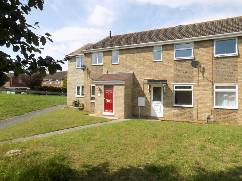 Main image of property: Haydon Wick, Swindon SN25