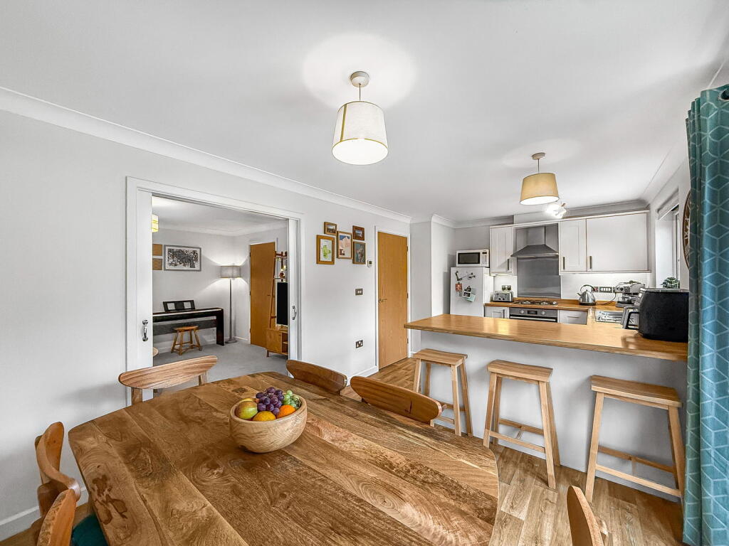 Brynsworthy Court, Roundswell, Barnstaple, North Devon photo 3