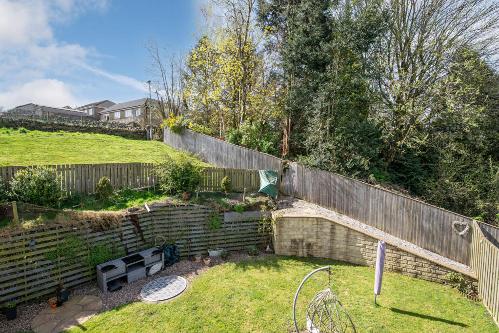 House in Bradford, Wilsden - View 4