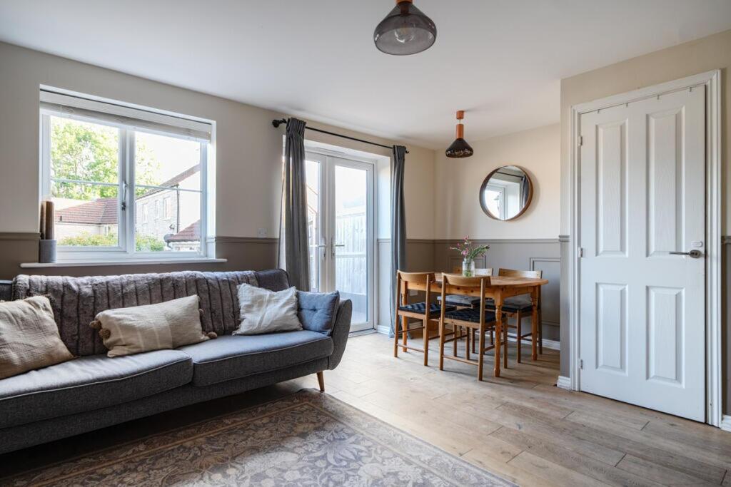 House in Bristol - View 3