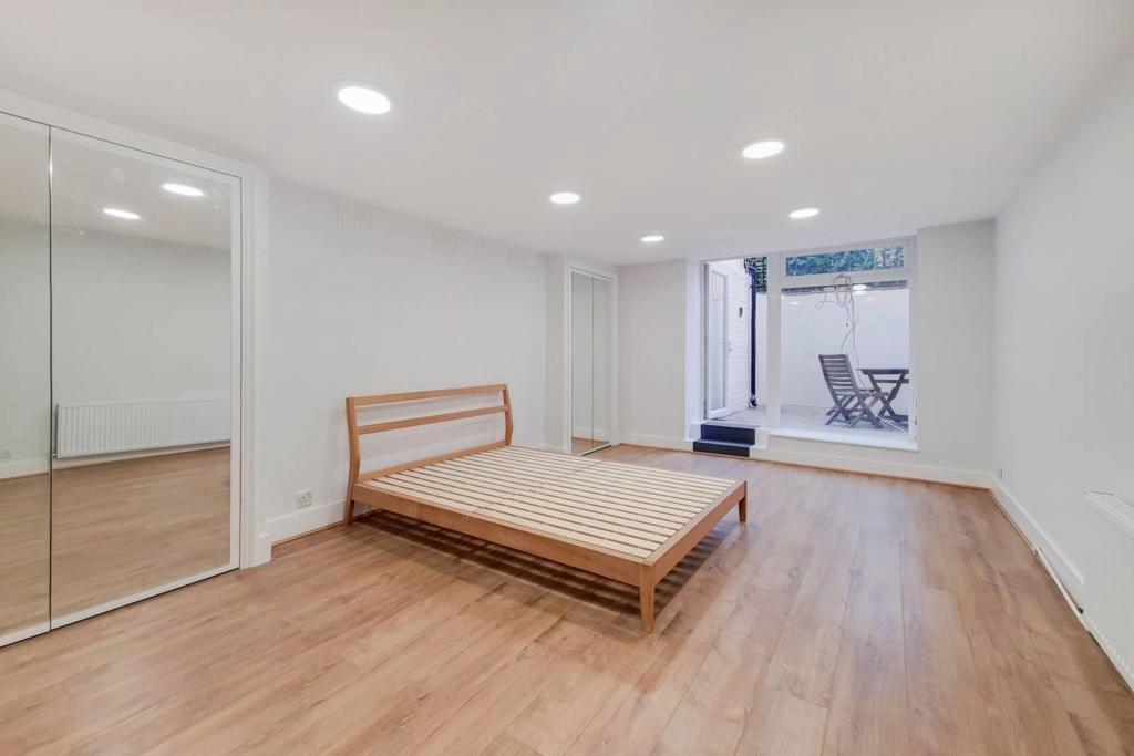 Apartment in London - View 4