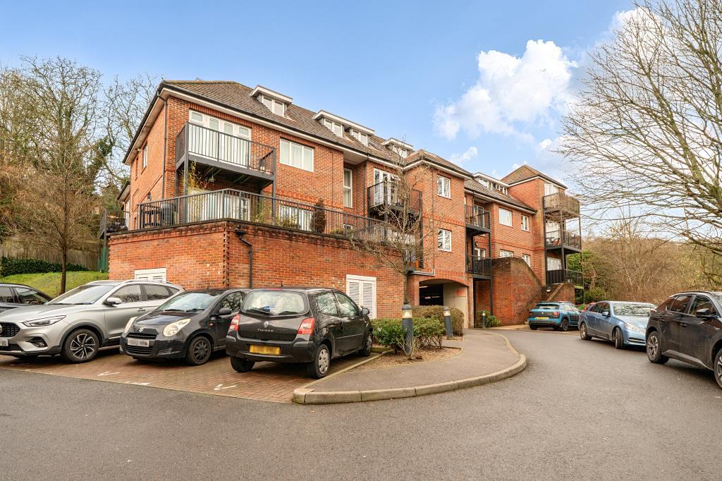 Main image of property: High Wycombe, Buckinghamshire, HP13