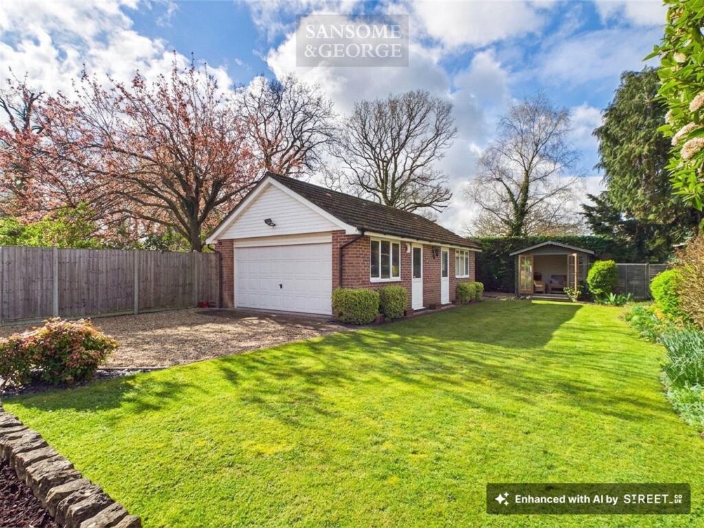 House in Stratfield Mortimer, Mortimer - View 3