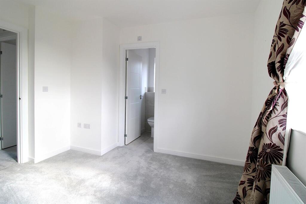 House in East Cambridgeshire, Kennett - View 5