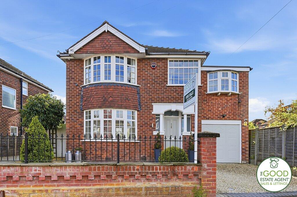 4-bed detached on Syddall Avenue, Heald Green, Cheadle, Stockport, £535,000