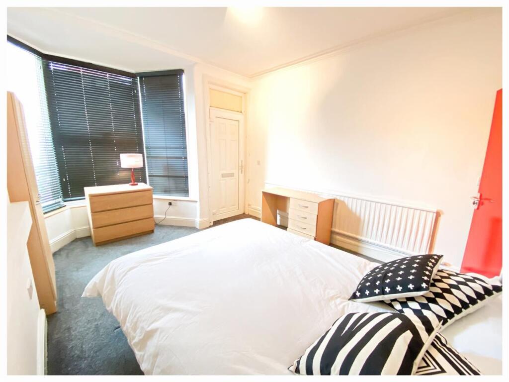 House in Sheffield - View 2