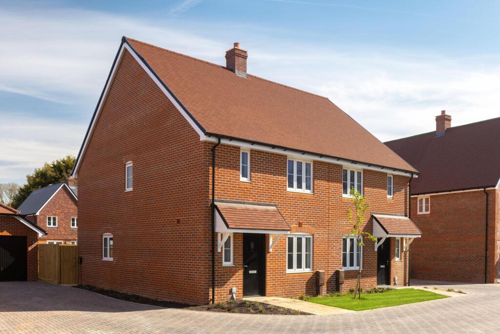 3-bed semi-detached on Foxhills, Barnham Road, Eastergate, PO20, £425,000