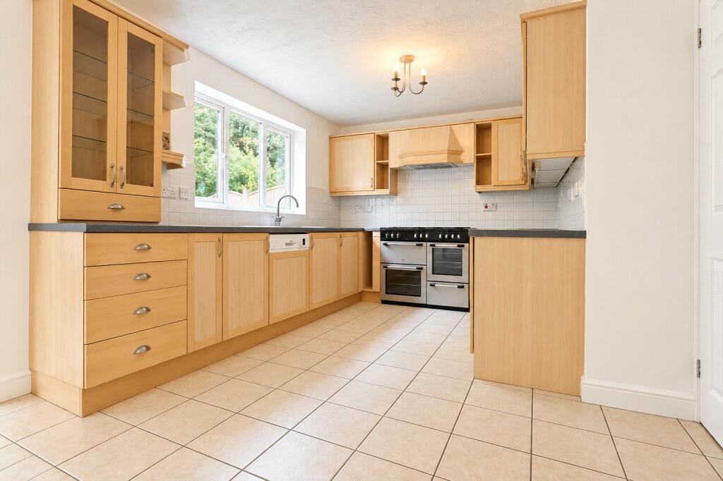 House in Bishop's Stortford, St Michael's Mead - More