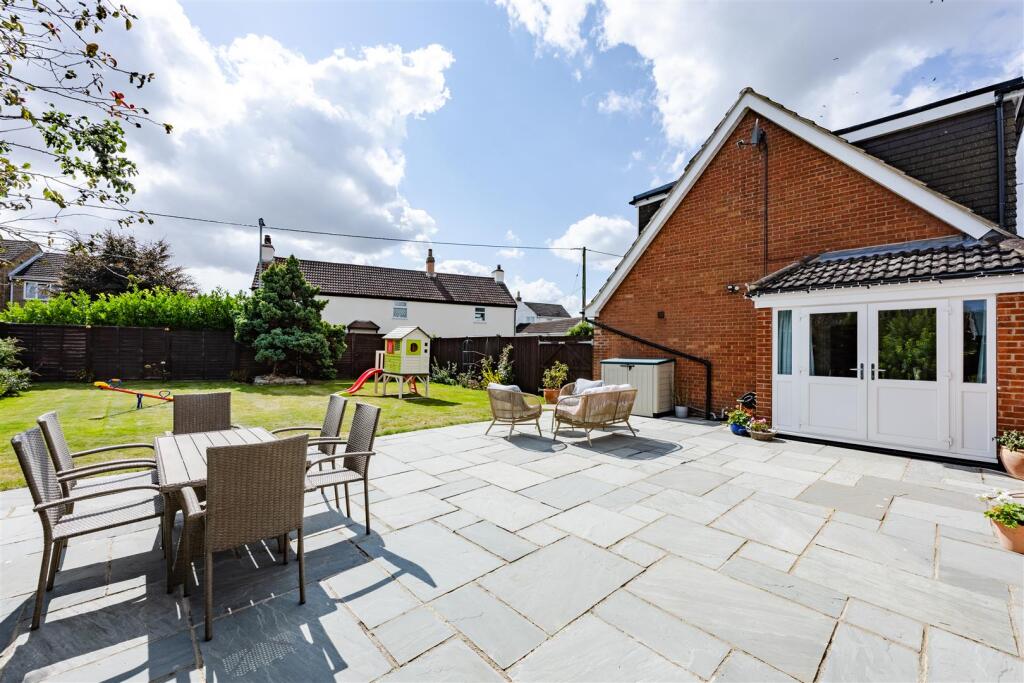 Bramley Grove, Scotter photo 4
