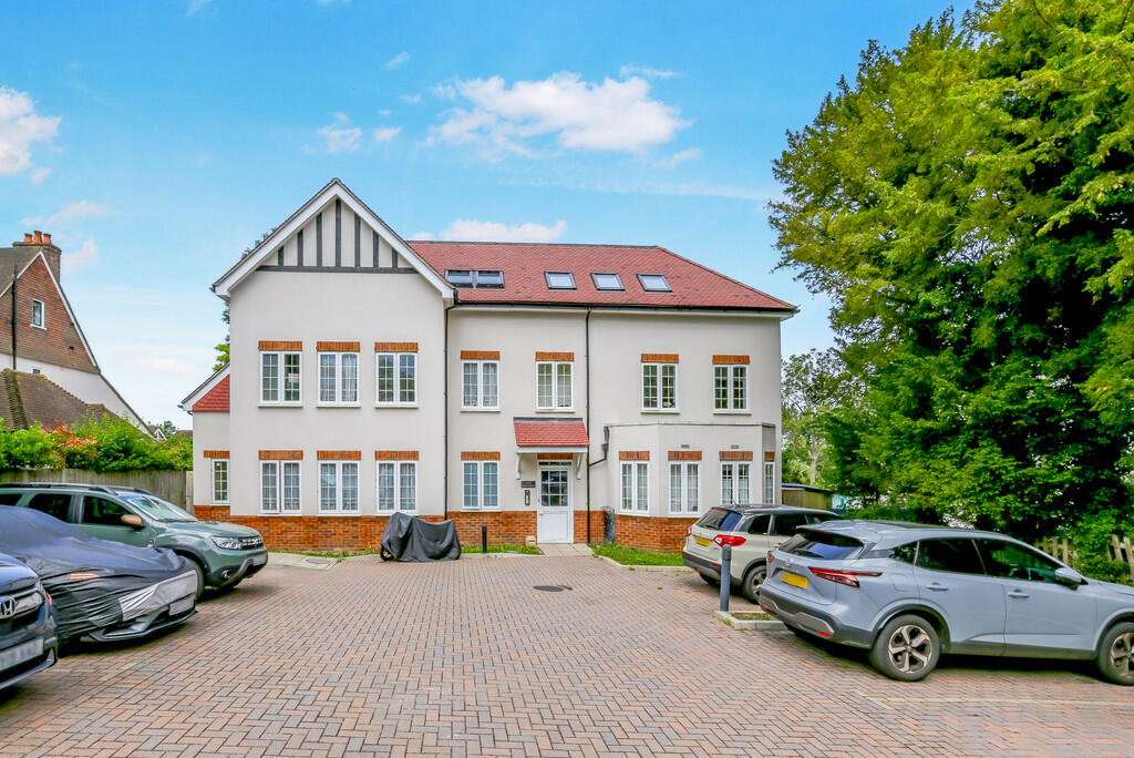 Main image of property: Beech Avenue , Sanderstead 