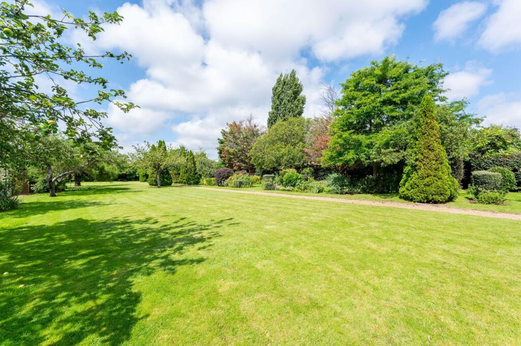 House in London - View 4