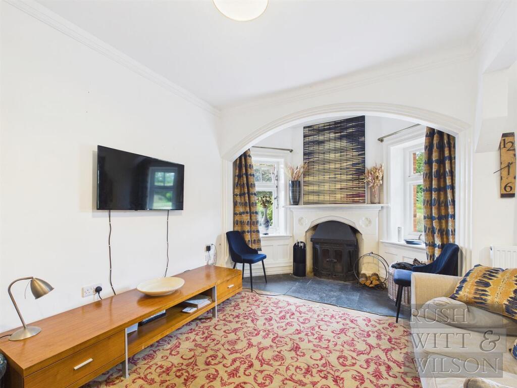Apartment in Tonbridge - View 4
