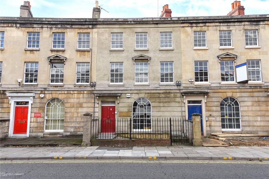 Main image of property: Queens Road, Reading, Berkshire, RG1