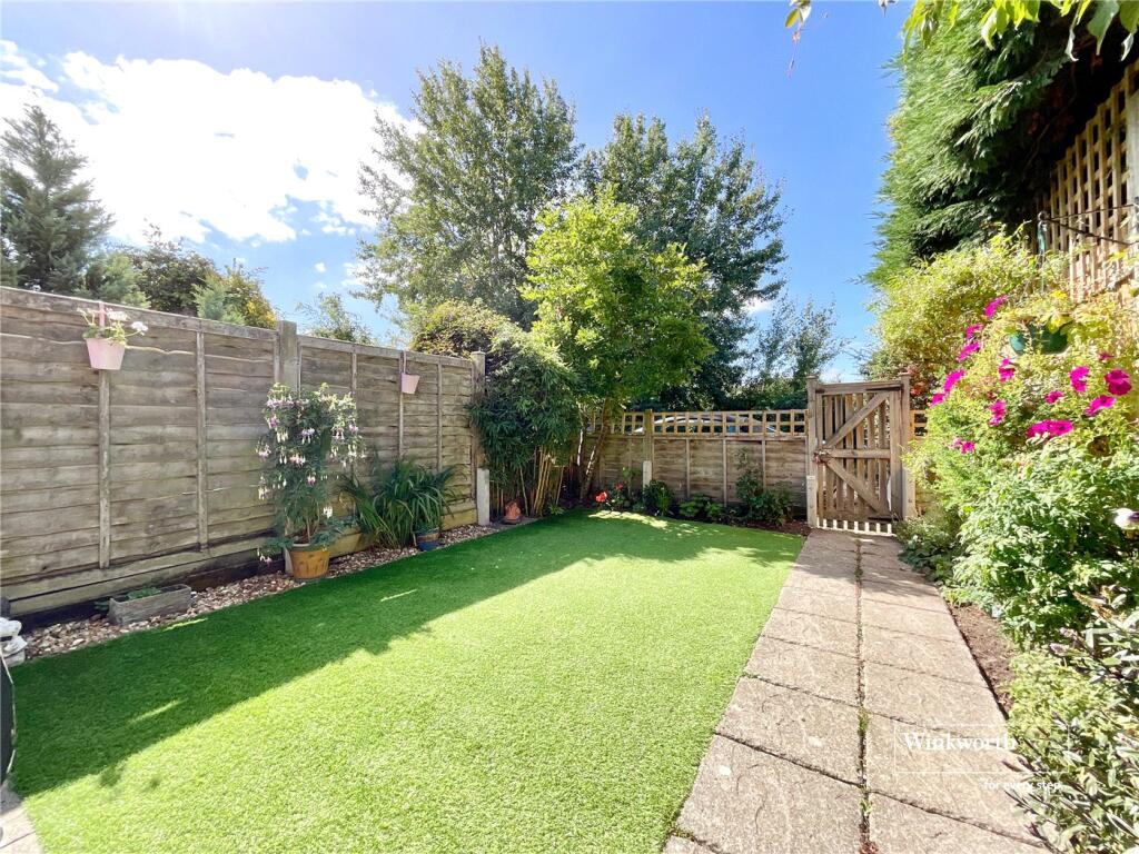 House in Bournemouth, Burton and Winkton - View 4