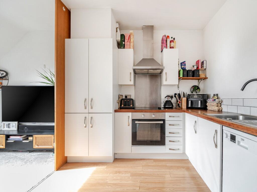 Additional image 6 of Sedgemoor Way, Glastonbury, BA6