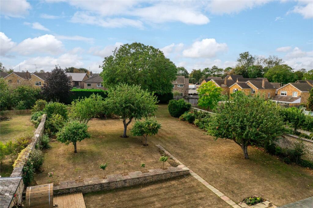 House in Northampton - View 2